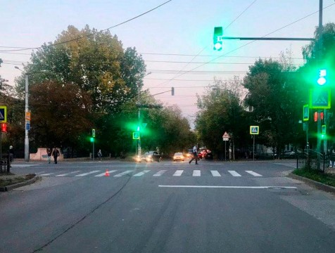 Женщину сбили на переходе в центре Калуги