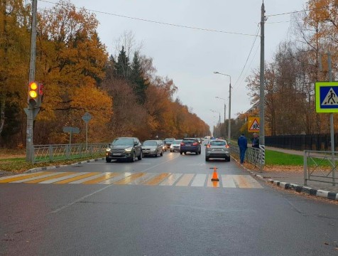 79-летнюю женщину сбили на переходе в Обнинске
