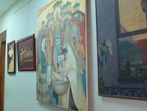 Выставка картин Юлии Просецкой открылась в стенах ГТРК «Калуга»