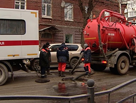 Авария на водопроводе вновь произошла в Калуге