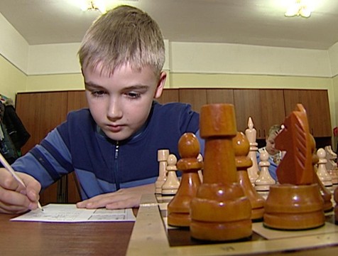 Мастера шахматных этюдов состязались в областной столице