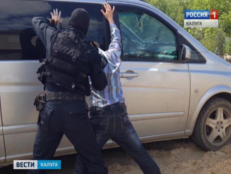 Шестеро мошенников обманули автостраховщиков на 5 миллионов рублей