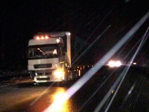 Водитель легковушки не уступил КАМАЗу в Жуковском районе
