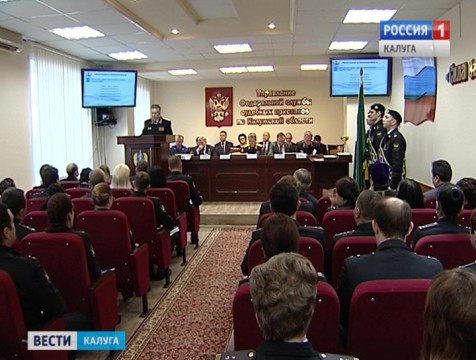 Злостные неплательщики попадут на экраны в городском транспорте