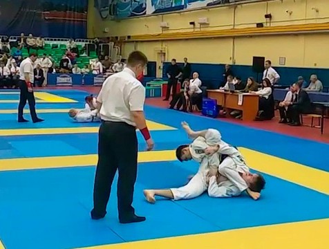 «Бронзу» турнира по джиу-джитсу «Кубок космонавтов» завоевал калужанин