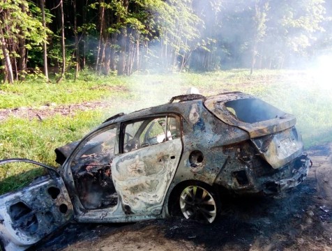 В лобовом столкновении фуры и легковушки пострадало четверо, в том числе ребёнок