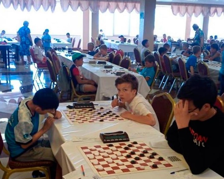 Шашки-турнир0613.jpg