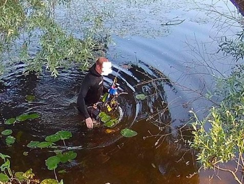 Любителей подводной охоты разоружили в нацпарке «Угра»