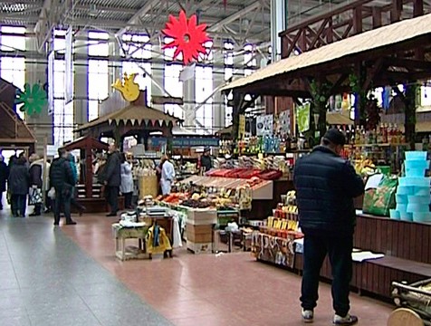 Жиздринский и Кировский районы представили свою продукцию в Калуге