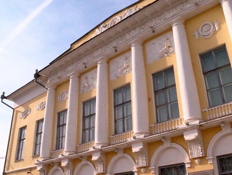 Картина Андрея Мыльникова «Сон» представлена в музее изобразительных искусств