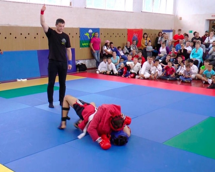 Рукопашный-бой-Ермолино2-0819.jpg