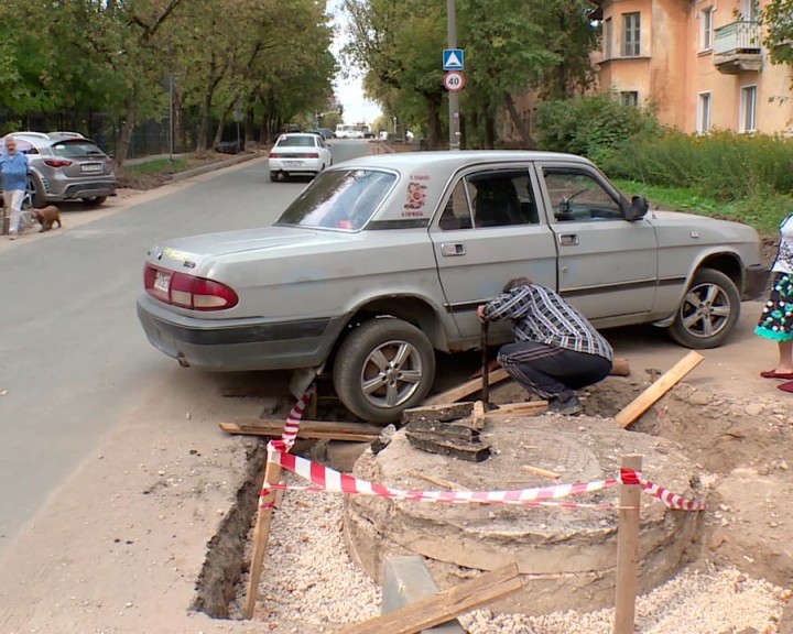 Волга-провалилась-0905.jpg