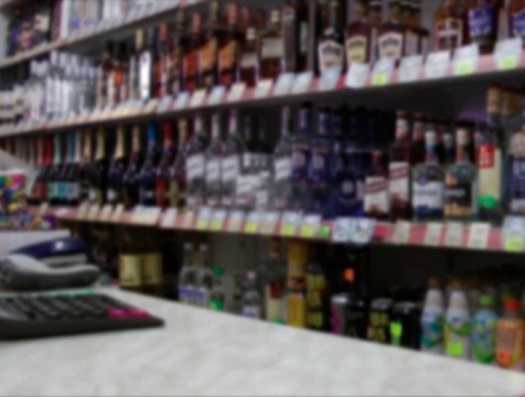 Контрафактным алкоголем торговали в малоярославецком селе Коллонтай