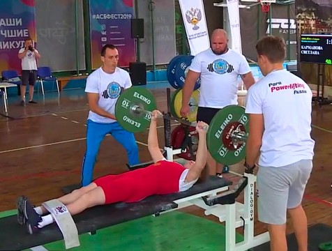 Калужские пауэрлифтеры привезли медали чемпионата России из Алушты