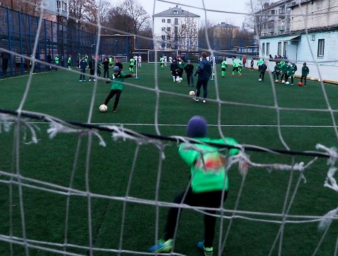 Юные футболисты потренировались с мастерами ФК «Калуга»