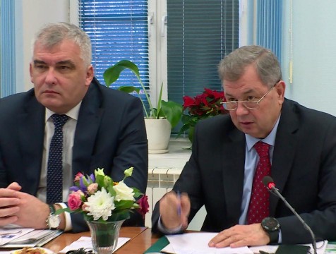 Губернатор предложил предпринимателям участие в программах бизнес-обучения