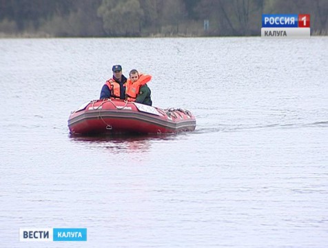Спасатели отработали навыки спасения при паводках и наводнениях