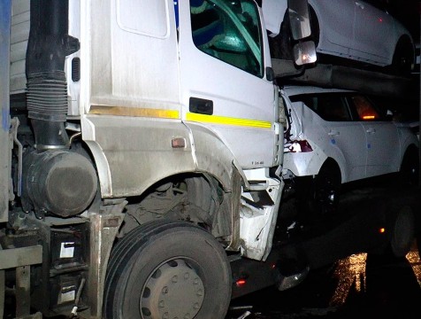 Два большегруза столкнулись в Жуковском районе