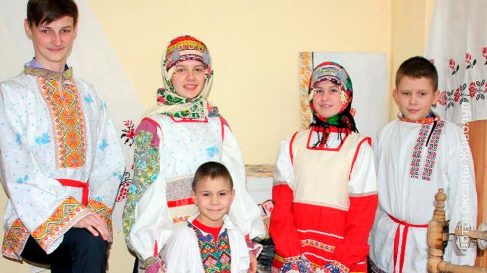жиздра-костюм-школьники.jpg
