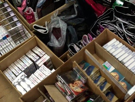 Более 2 тысяч пачек нелегальных сигарет изъяли обнинские полицейские