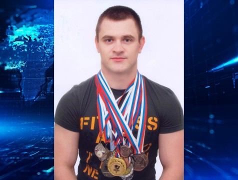 Калужский боец Дмитрий Петрухин привез из Твери золотую медаль