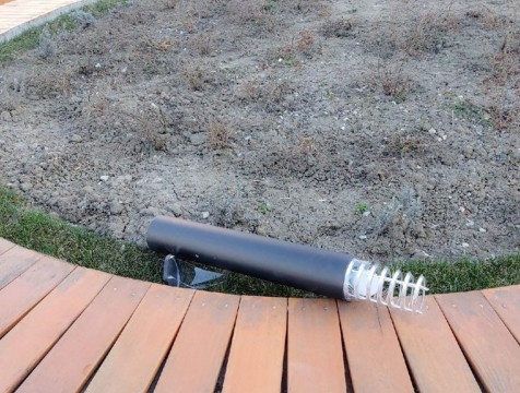 Вандалы разгромили фонари около горуправы
