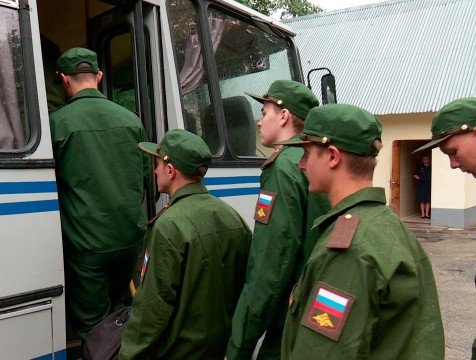 Перед отправкой в армию новобранцы пройдут тест на коронавирус