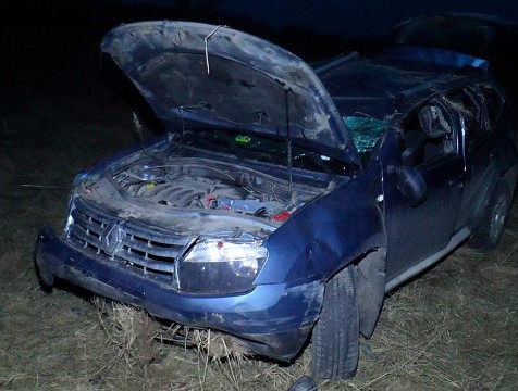 В Жуковском районе перевернулся Duster, пострадали двое