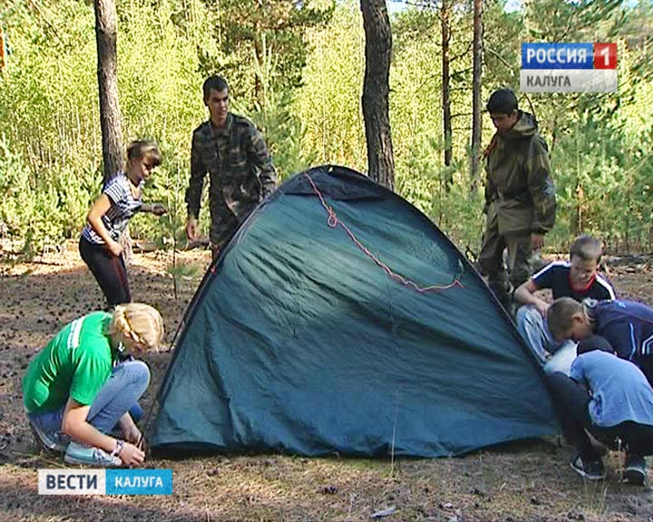 Туристы-палатка0527.jpg