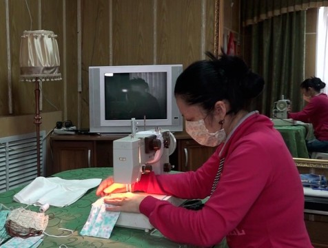 Маски для пожилых малоярославчан пошили в рамках всероссийской акции «Неделя добра»