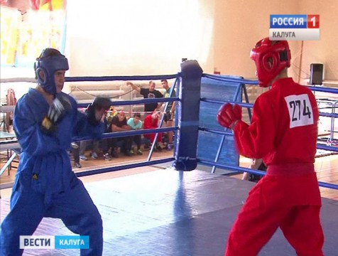 210 борцов из 23-х стран мира съехались на соревнования в Медынь