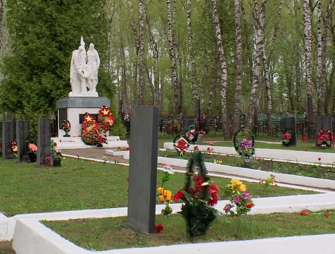В Кондрове вспомнили героев-освободителей