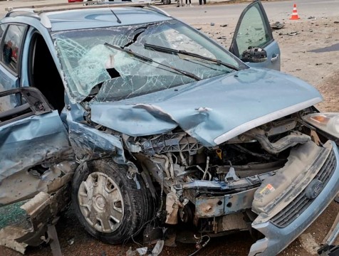 В Дзержинском районе столкнулись два автомобиля, один человек погиб