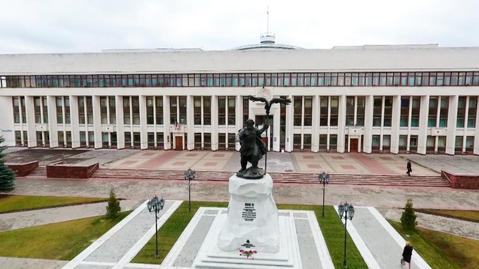 Здание-правительства-0520.jpg