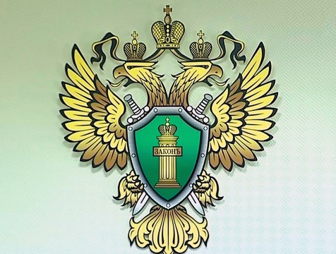 Дочь выплатила алименты престарелому отцу после ареста автомобиля