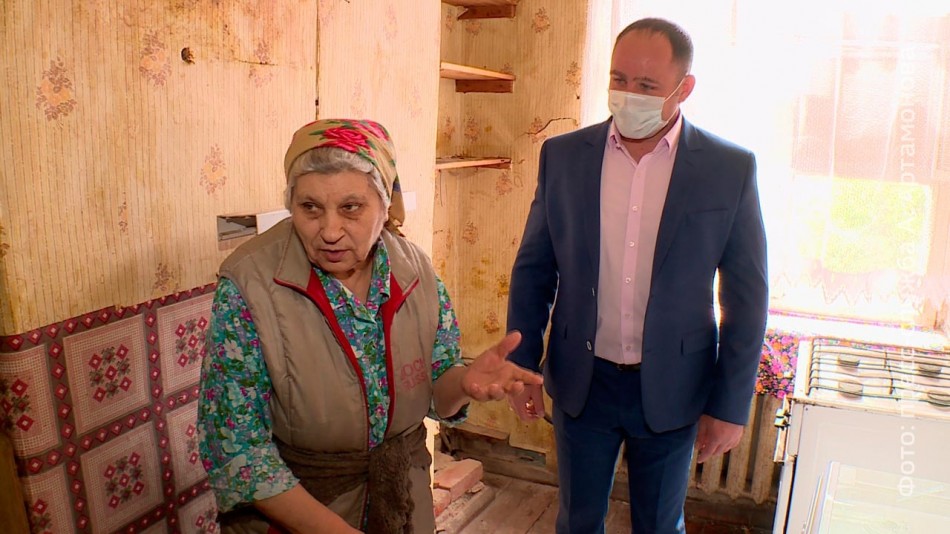 бабушка-депутат-пенсионер-05-15.jpg