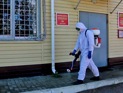 Сотню общественных мест продезинфицировали спасатели области