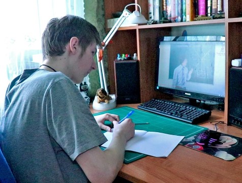 Последняя неделя на дистанционке: старшеклассники готовятся к окончанию учебного года