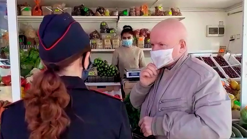 Полиция-на-рынке-Обнинска0528.jpg