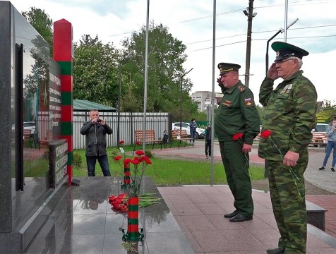 Малоярославецкое братство заступило на пограничные сутки