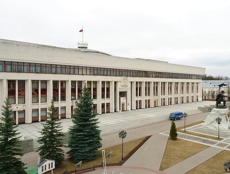 Профицит прошлогоднего бюджета составил 1 миллиард