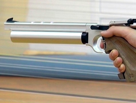 Калужанин победил в новом виде соревнований пятиборцев Lazer Home Run