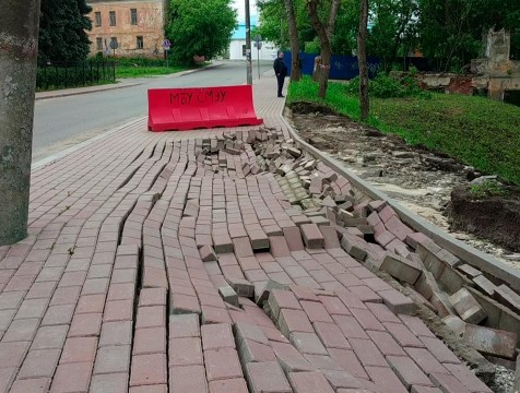 Калужские власти снова возьмутся за укрепление склона Березуйского оврага