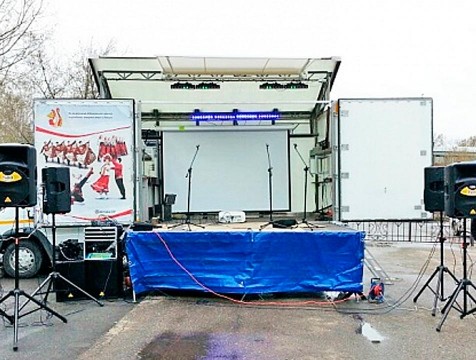 В Боровск прибыл автоклуб