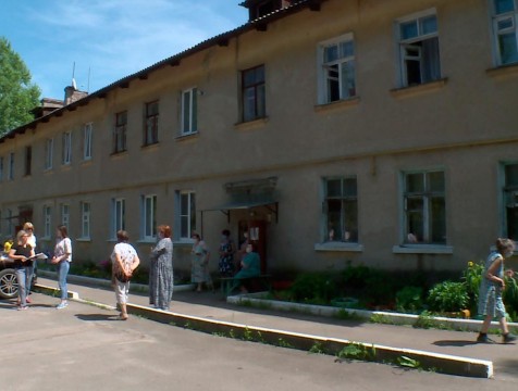 Жильцы аварийных домов опасаются не дожить до расселения