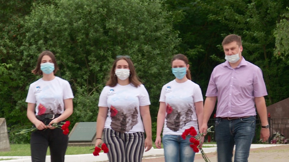 волонтеры-гвоздика-06-22.jpg