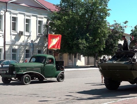 В регионе прошёл автопробег по местам боевой славы