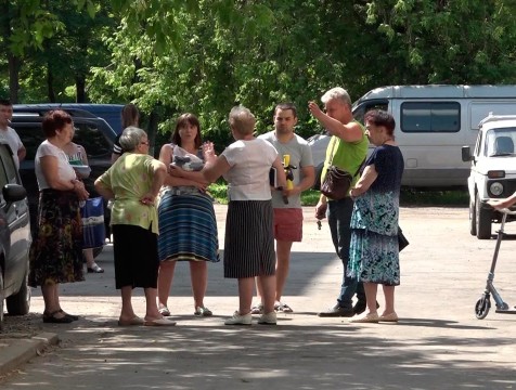 В Малоярославце благоустроенный двор не приняли из-за замечаний жителей