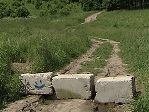 Усадьбу Яновских спасают бетонными блоками