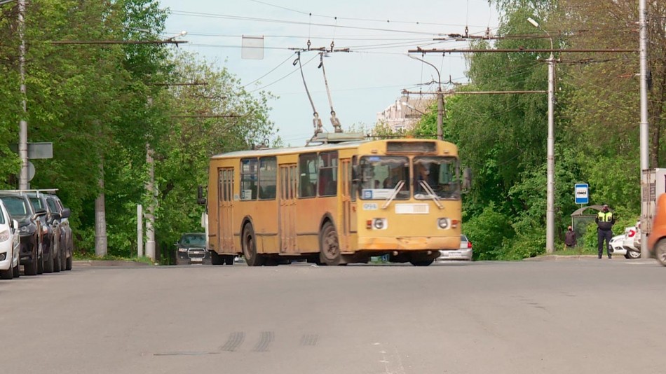 Троллейбус#9-0525.jpg